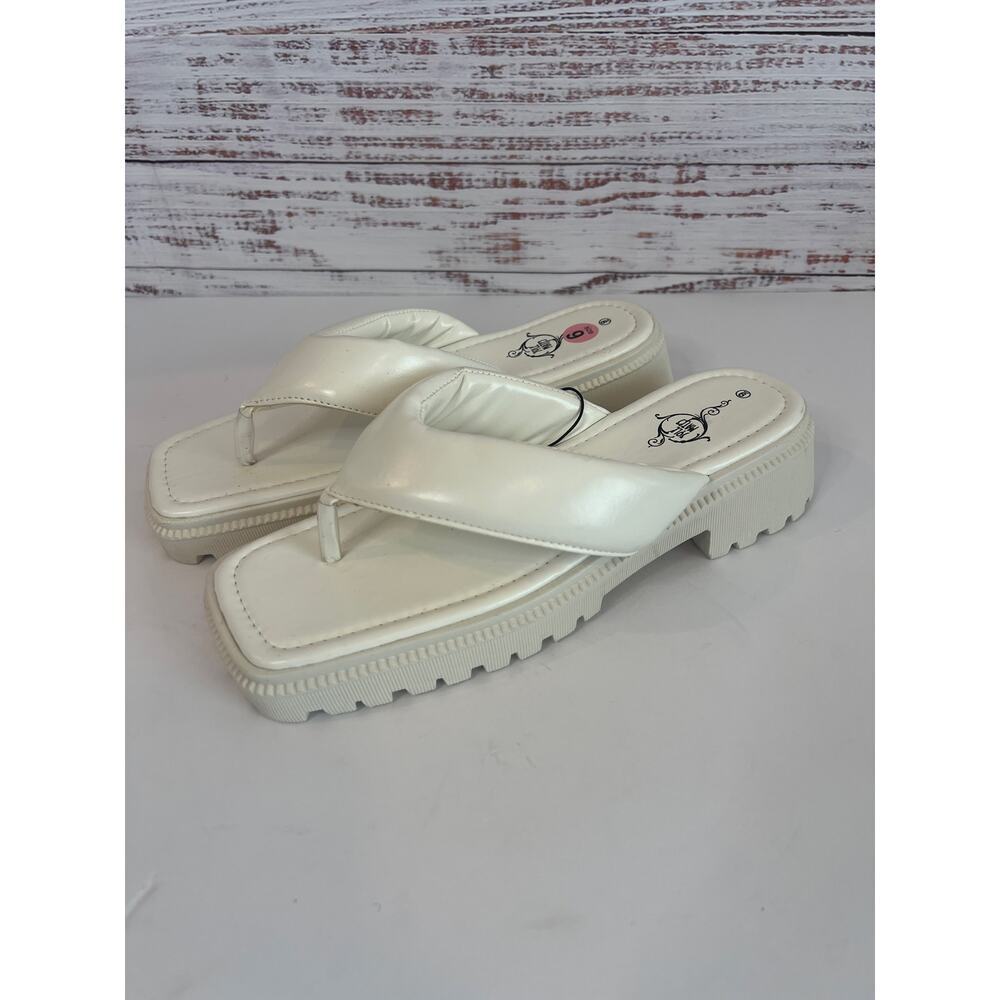 Soul Mates Womens Slide Sandals Chunky Lug Soul Puffer thong Strap White Size 9